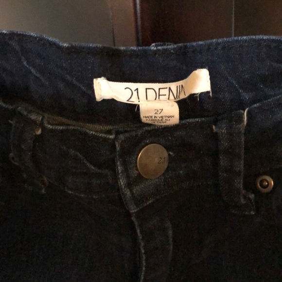 Forever 21 - Jean Shorts - Picture 4 of 4